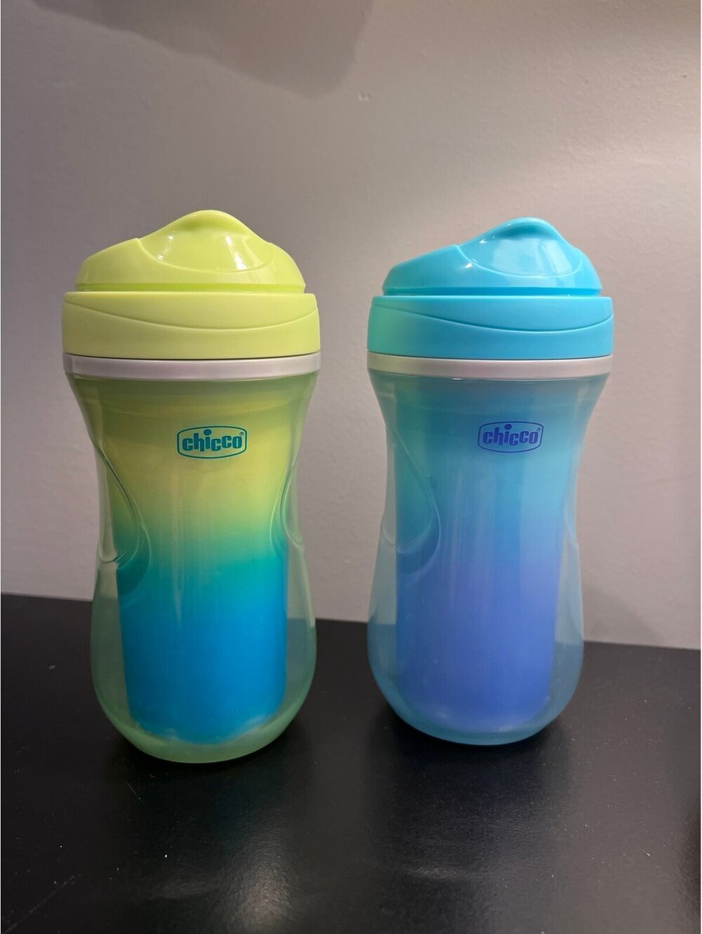 Chicco 2-pk Spill-Proof Rim Spout Sippy Cups, 9oz *NWOT